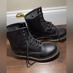 Dr Martens Black boots